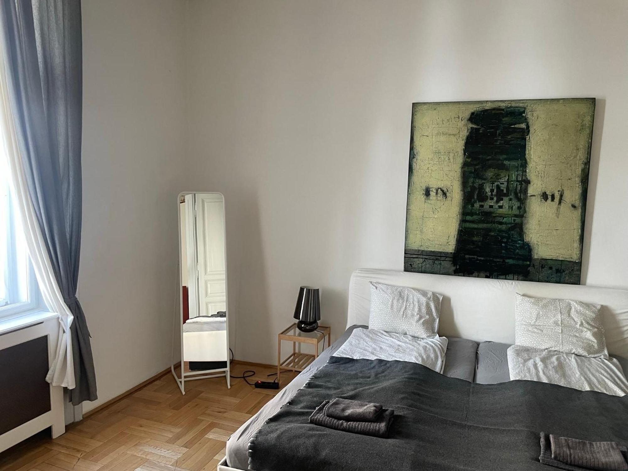 Lejlighed Beautiful 3 Bedroom In 7th District *